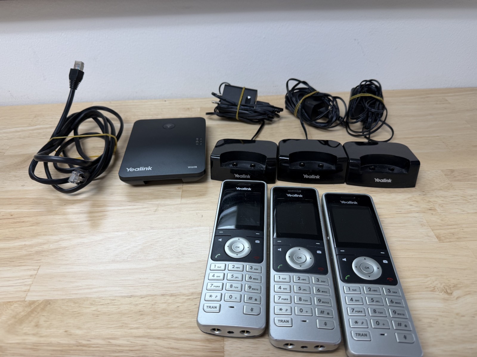 USED – Yealink W60B DECT IP Phone Bundle | Handset + W60B Base Station