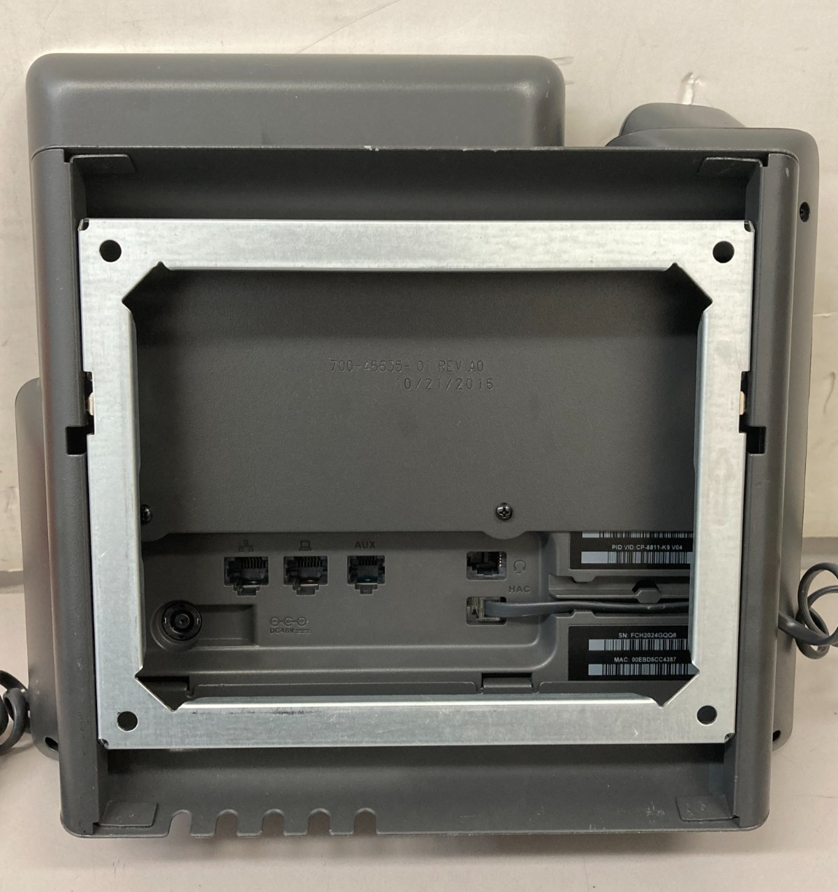 CISCO IP Phone Series 8800, Model CP-8861 w/ wall mount – UNTESTED