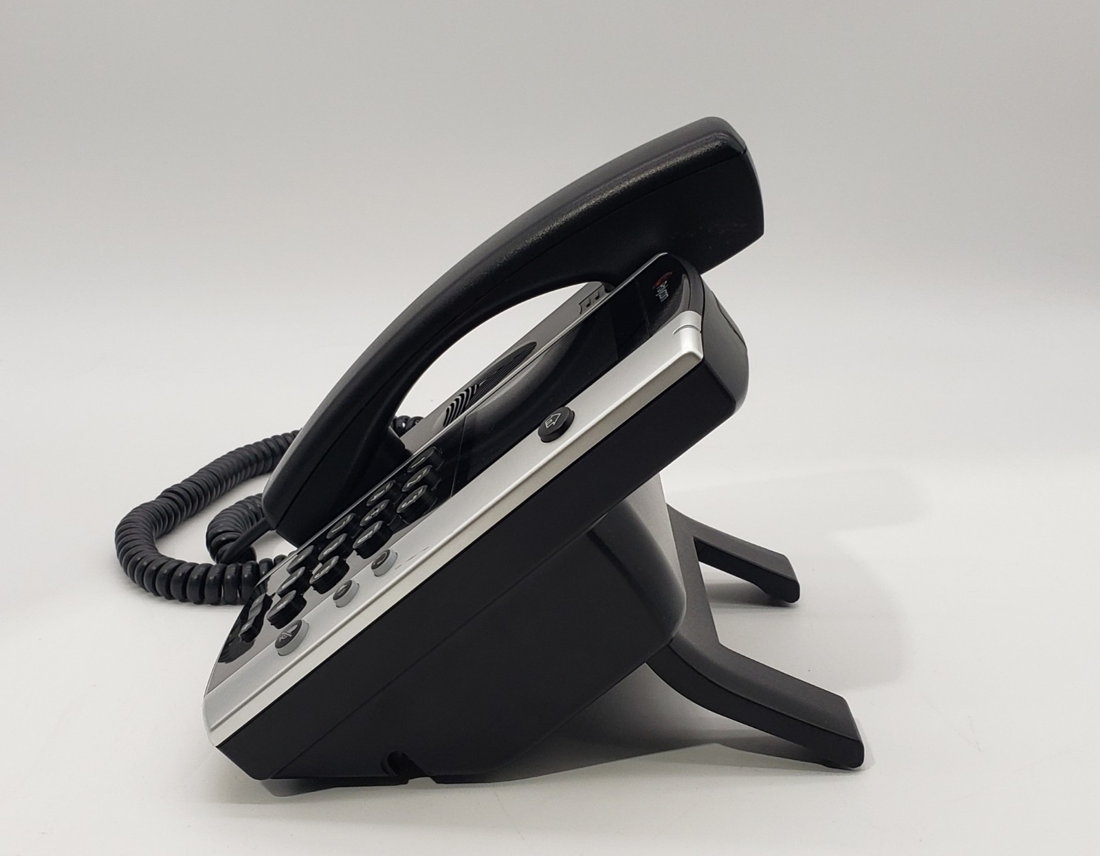 LOT OF (16) Polycom VVX 501 VoIP Touchscreen Phones With Handsets & Stands
