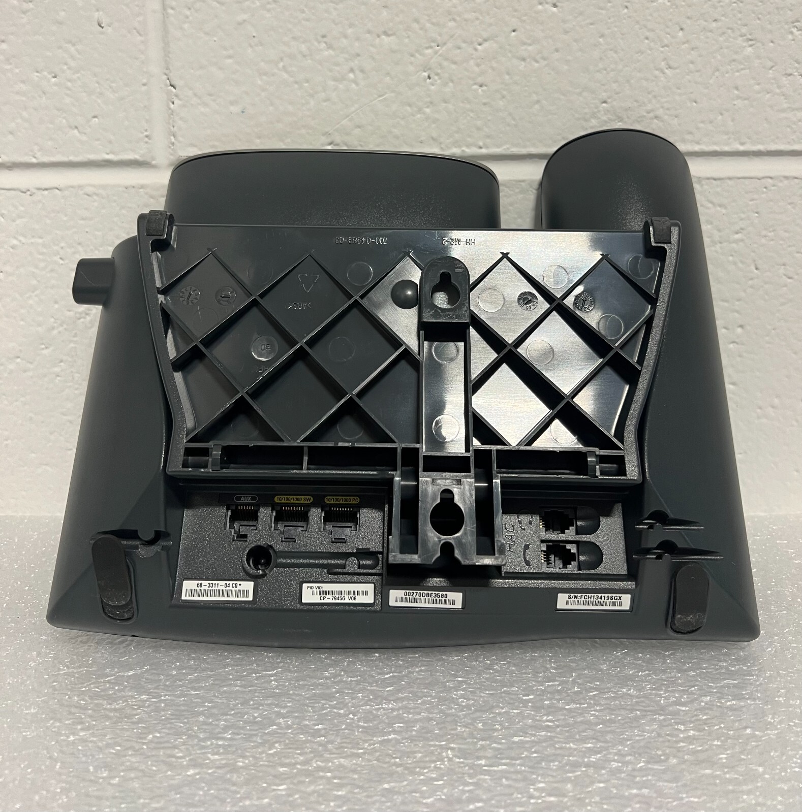 LOT of 5 Cisco CP-7945G 7945 IP Business VOIP Phone Telephone with Stand ONLY