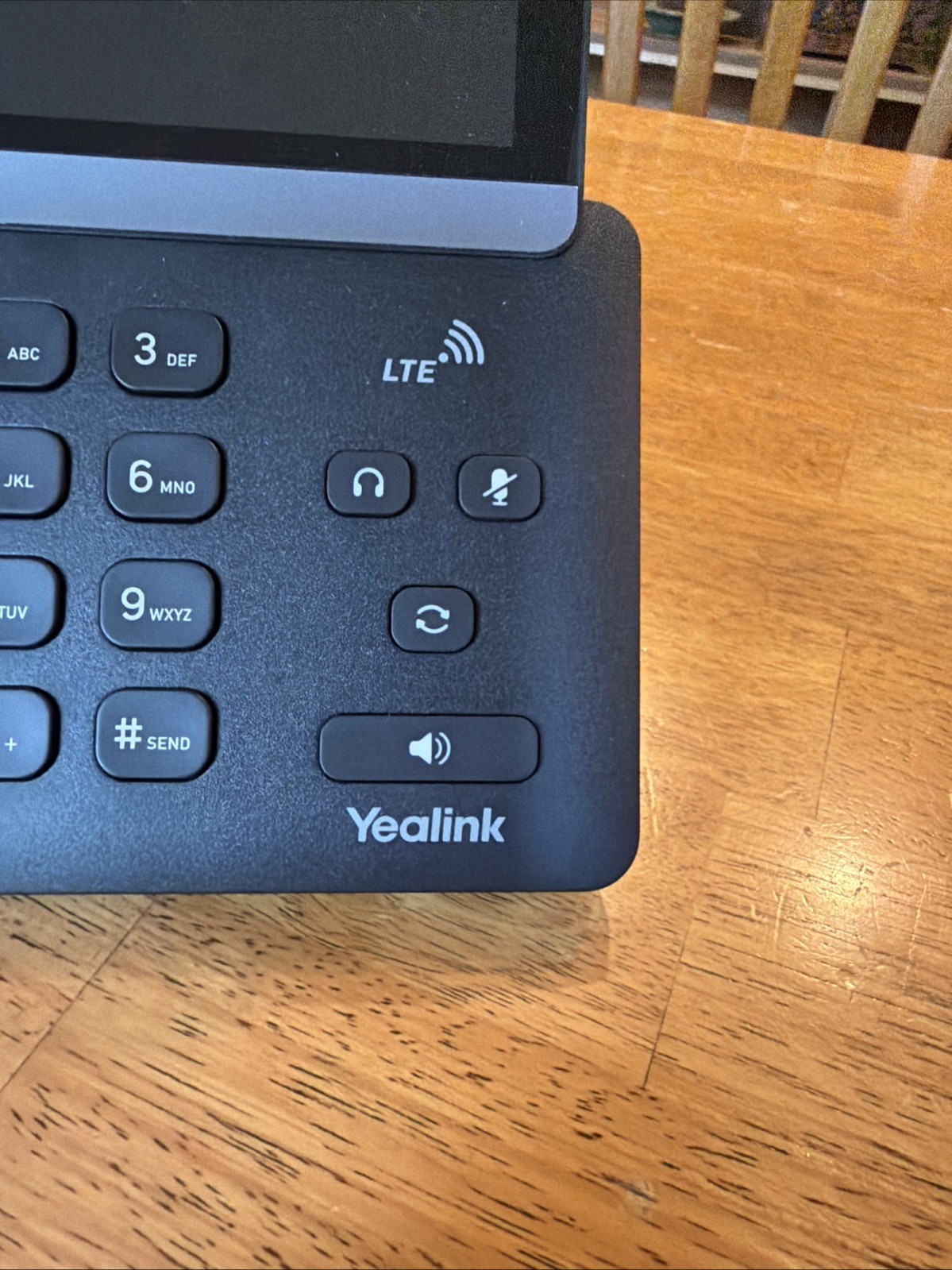 YEALINK Prime Business Phone T77LTE Black Brand New in Box