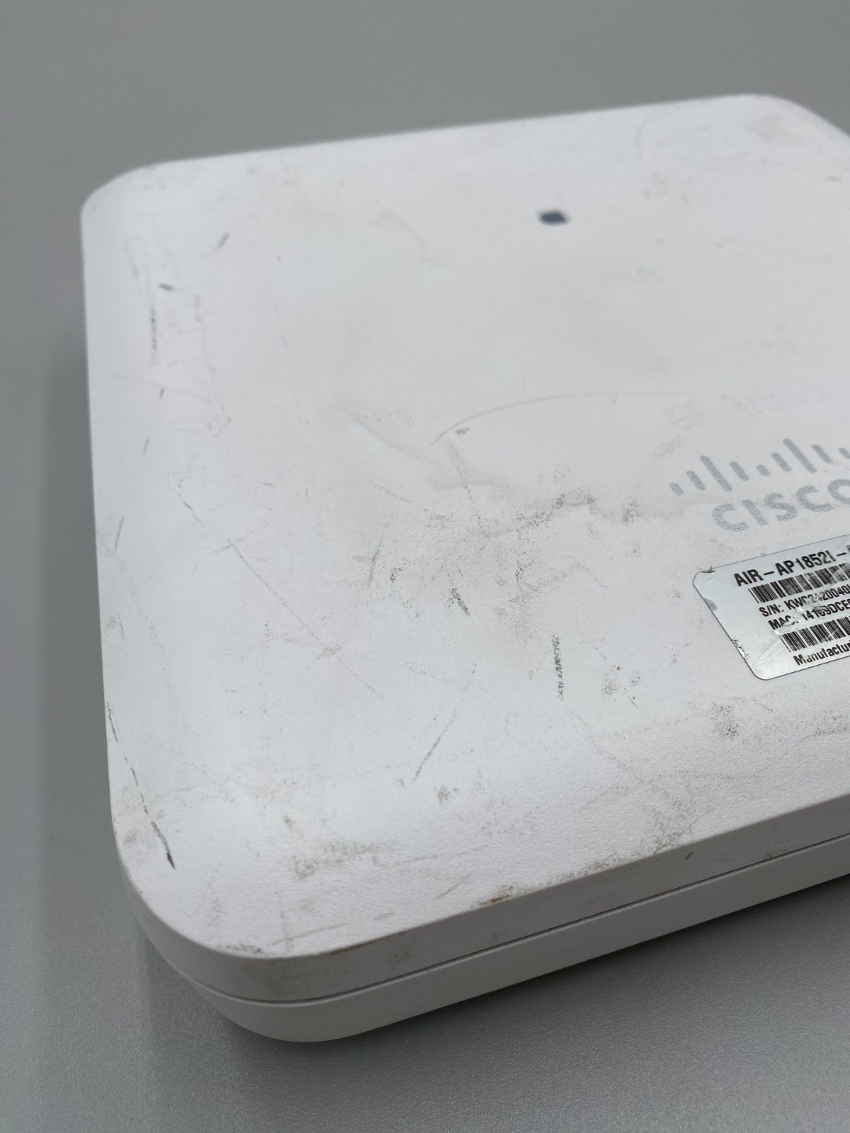 Cisco Aironet 1852I AIR-AP1852I-B-K9 Wireless Access Point White Fair