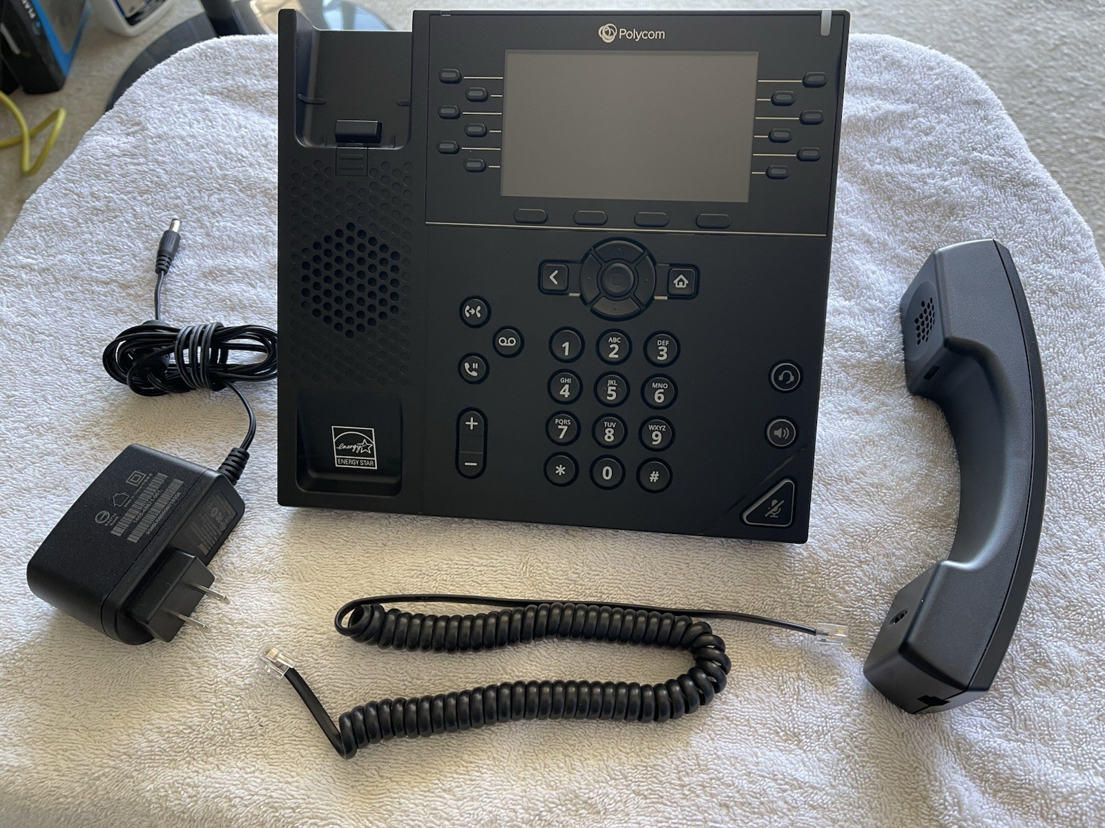 Polycom VVX 450 Business IP Desk Phone – power supply adapter included
