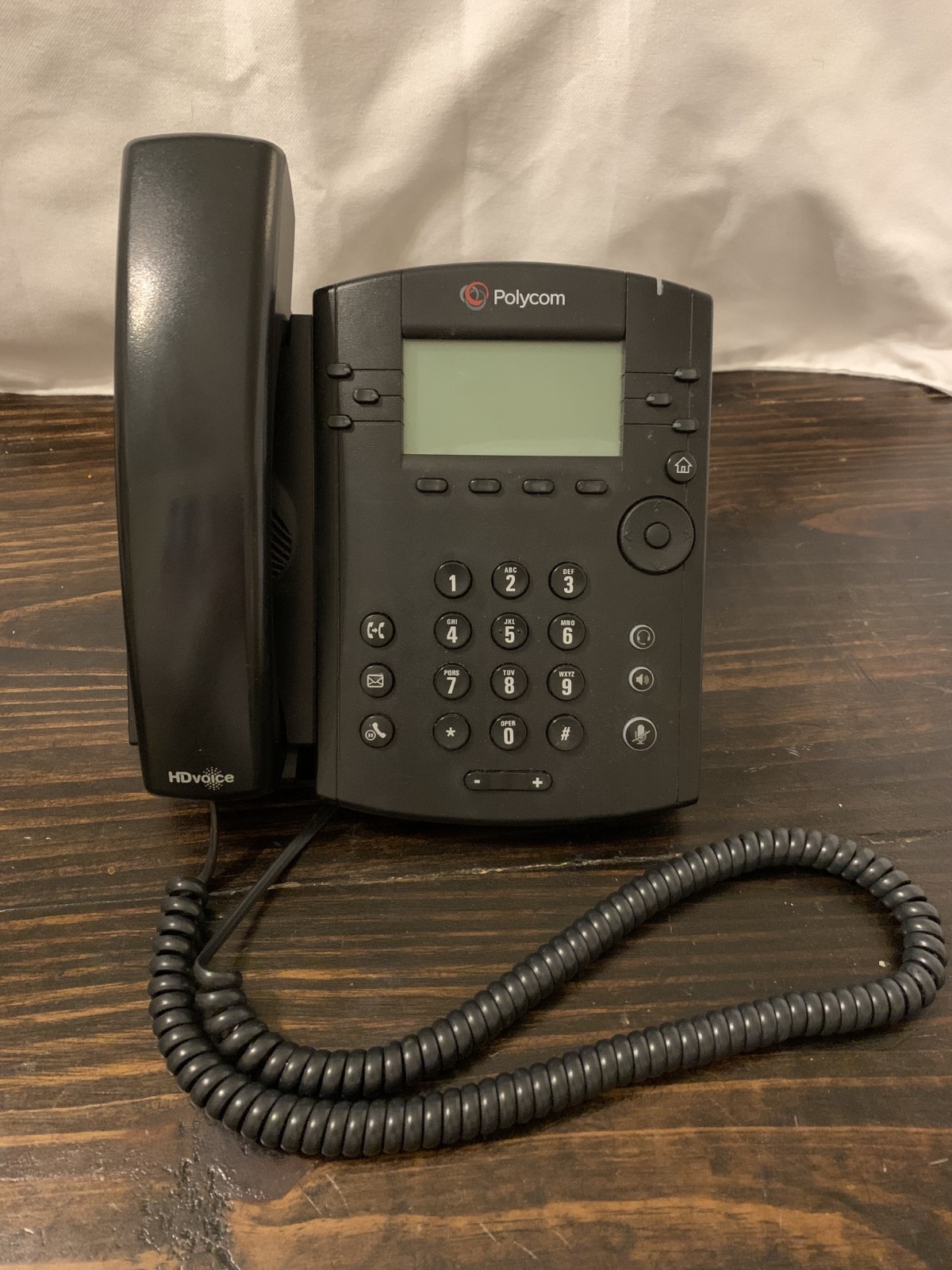 Polycom VVX 311 Desktop Phone – Used – Tested and Very Clean POE phone