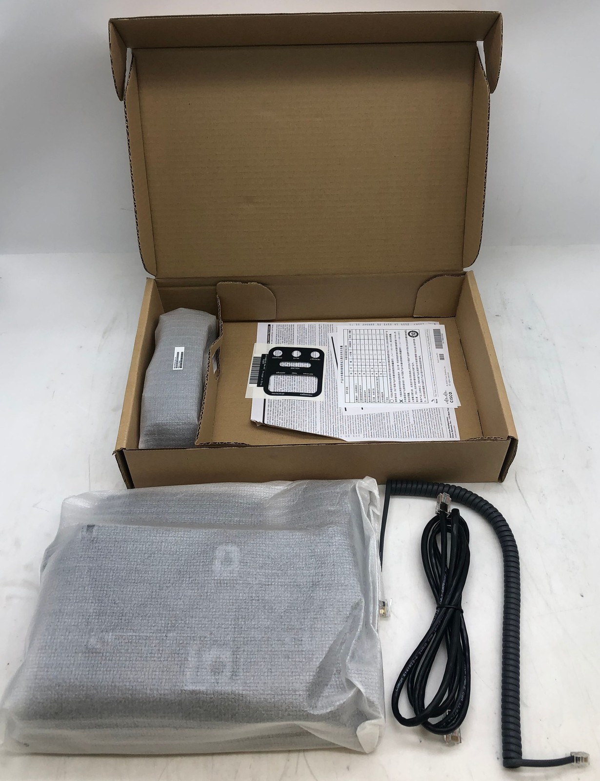 LOT OF 3 Cisco 7961G (68-2841-03) Unified IP Phone – Dark Gray (CP-7961G)