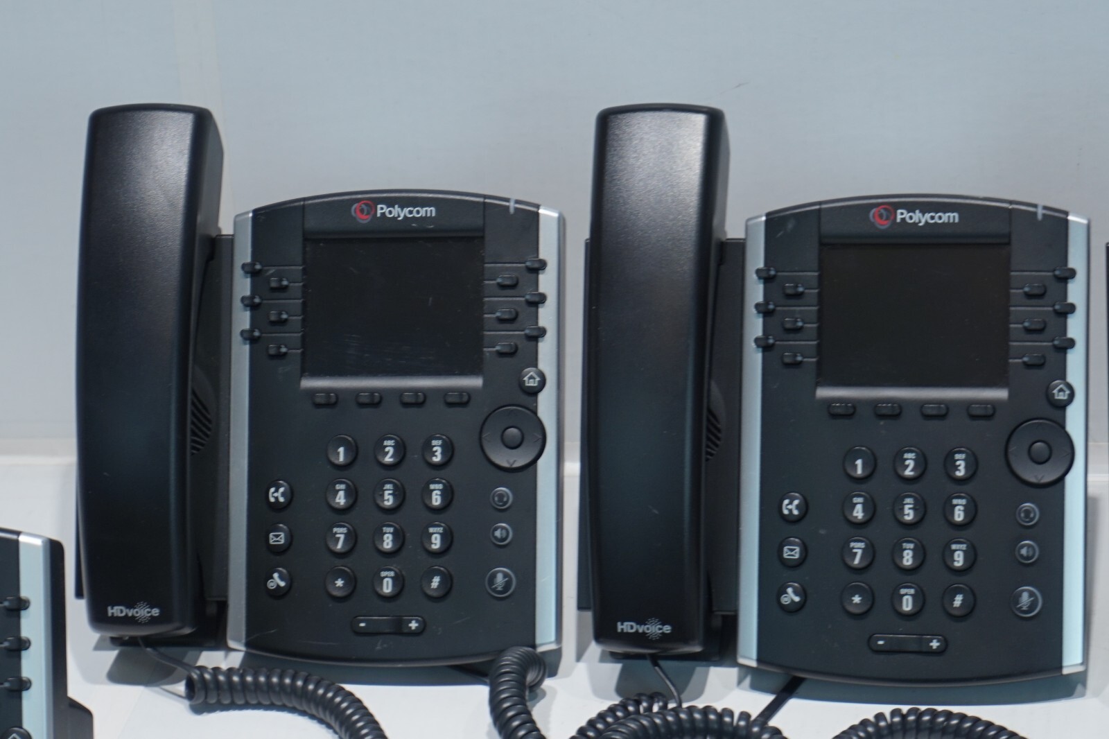 8 POLYCOM VVX-310 12-LINE COLOR VOIP GIGABIT PoE DESKTOP BUSINESS TELEPHONES