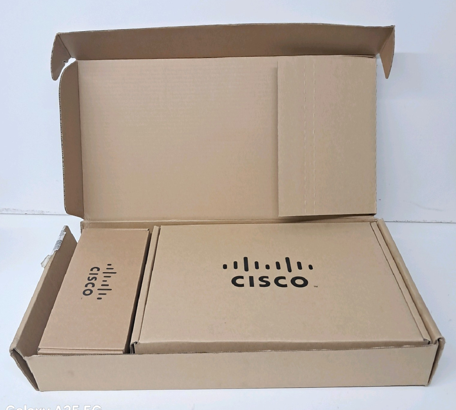 Cisco 2-Way Video Conferencing Unified IP Camera Phone – CP-9971-C-CAM-K9=