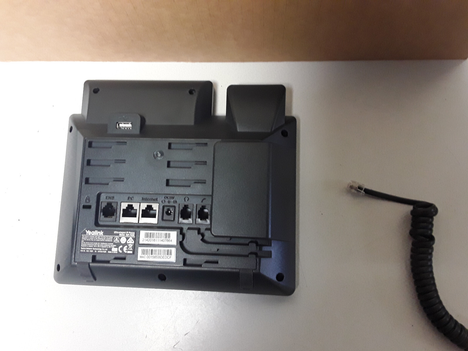 Yealink SIP-T42S Corded IP Phone Black