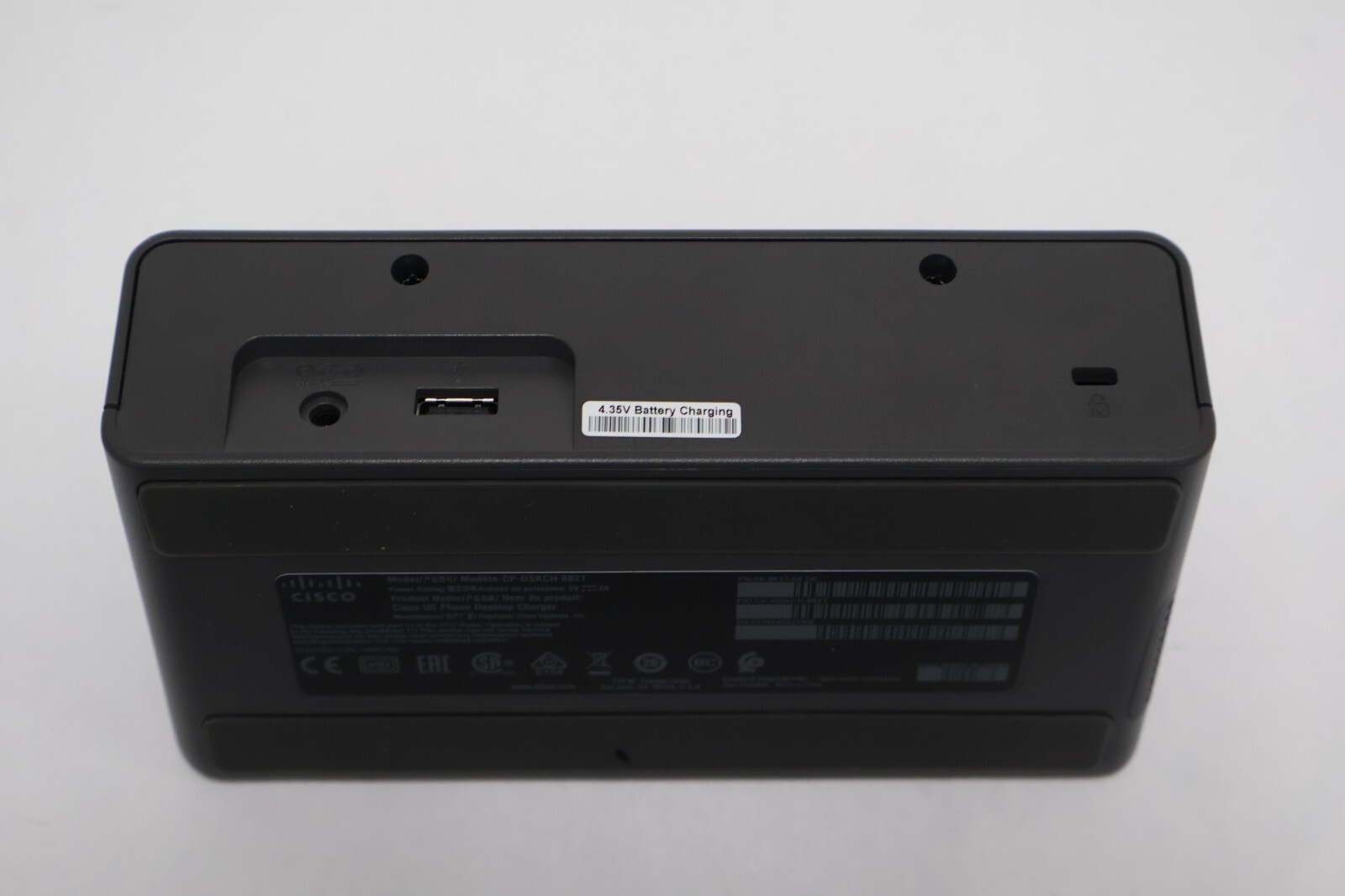 Cisco Unified CP-8821-K9 Wireless IP Phone CP-DSKCH-8821 Station & Power Adapter