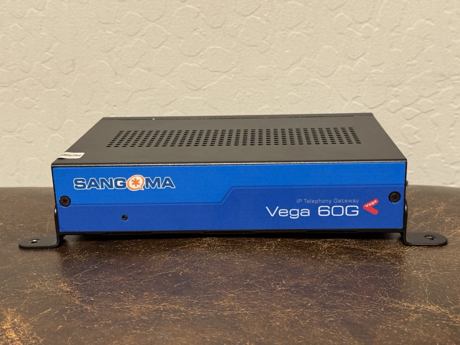 SANGOMA Technologies Vega 60Gv2 ,8 Port IP Telephony Gateway