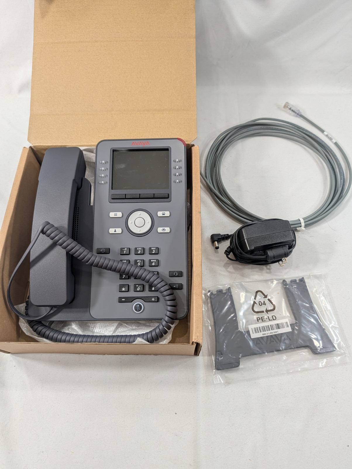 AVAYA J179 VOIP BUSINESS DESK GIGABIT COLOR DISPLAY HANDSET PHONE J179D02A-1015