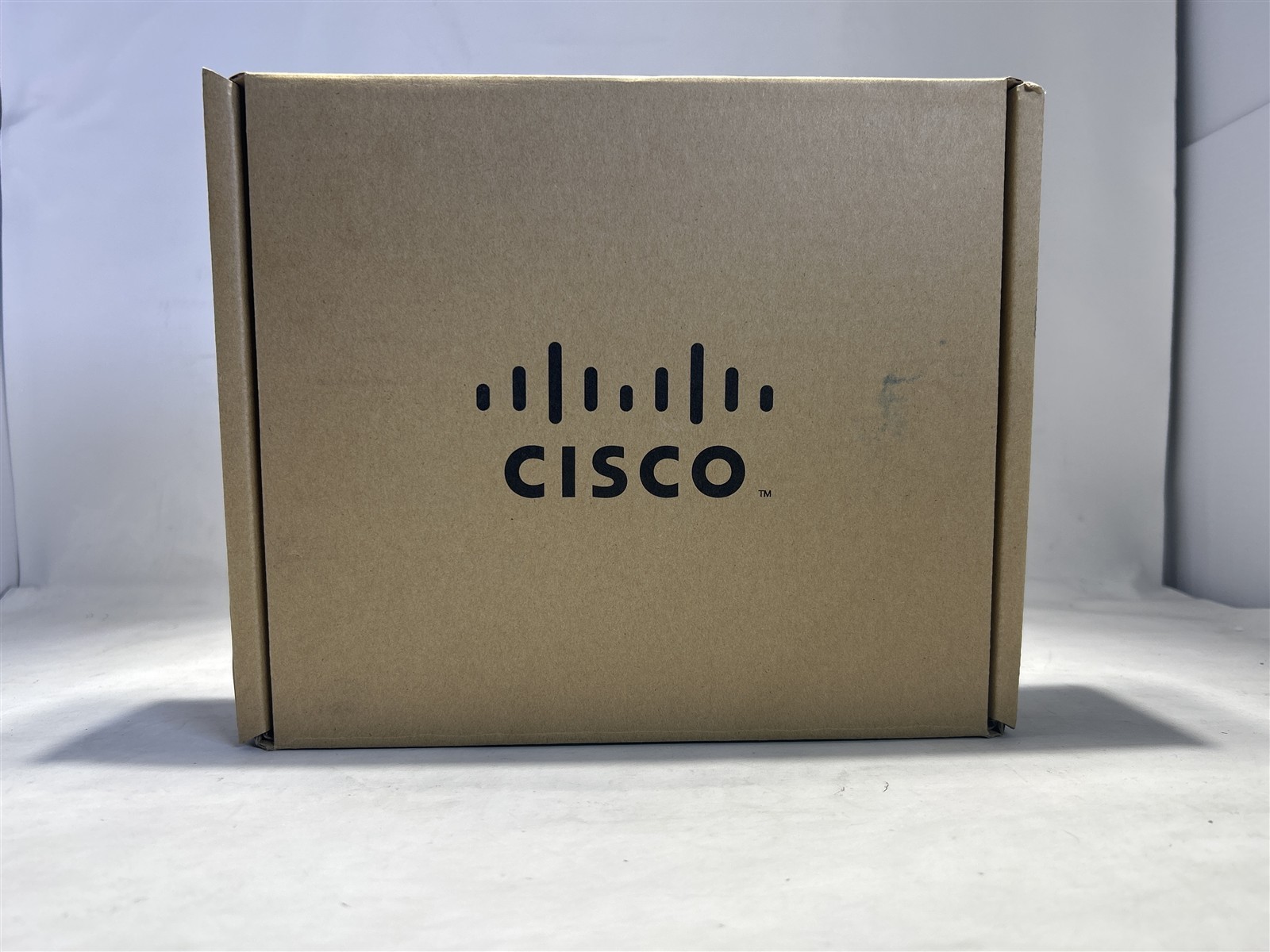 Cisco CP-3905 Unified SIP Business Phone Charcoal w/Handset, Cables