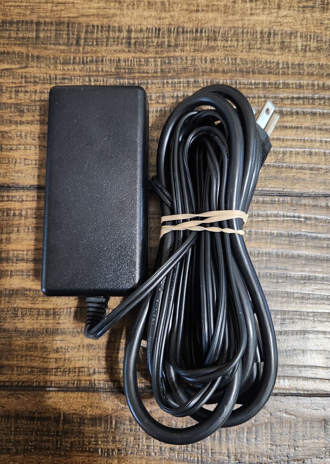 Cisco CP-PWR-CUBE-3 IP Phone Power Supply Adapter 341-0206-03 PSC18U-480 48V