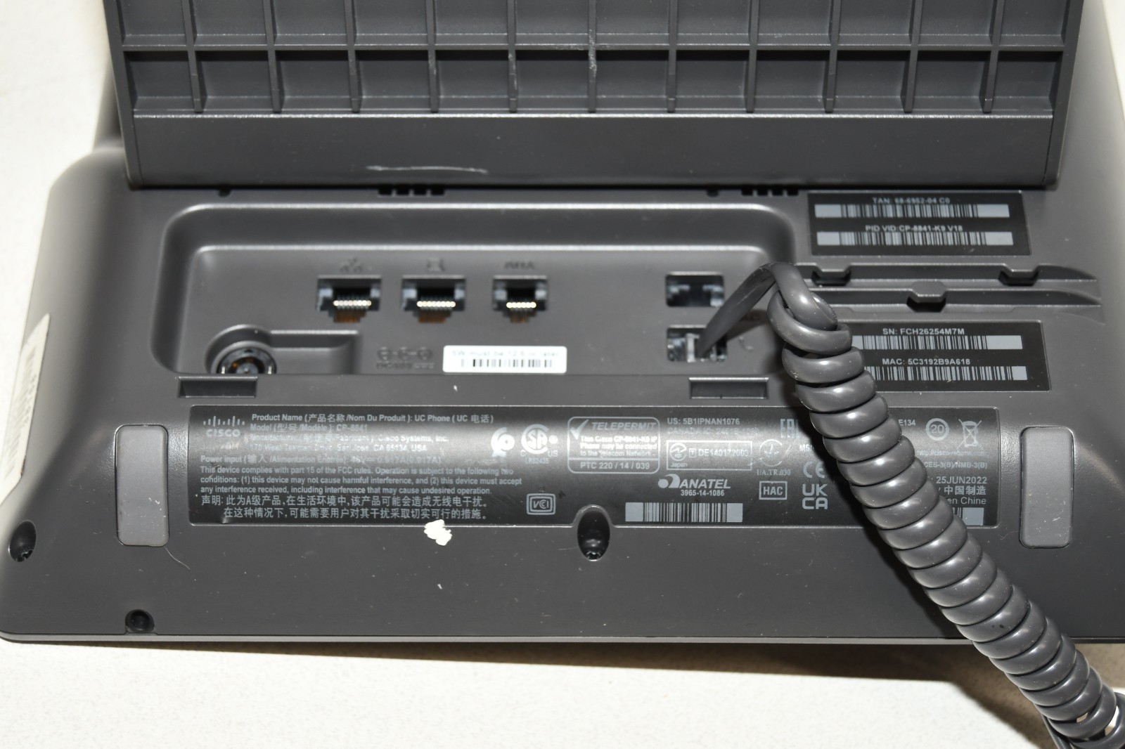 ^ Cisco 8841 CP-8841 IP Phone – Charcoal #X8011