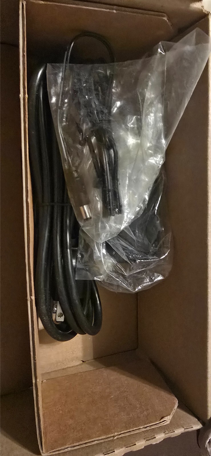 NEW PATTON 4114/JO/EUI SMARTNODE MULTI-PORT ANALOG VOIP MEDIA 4FXGATEWAY