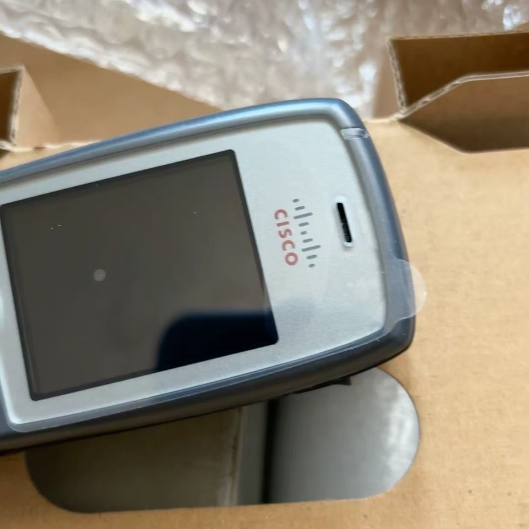 Cisco CP-7925G-A-K9 Wireless VoIP Phone – Gray