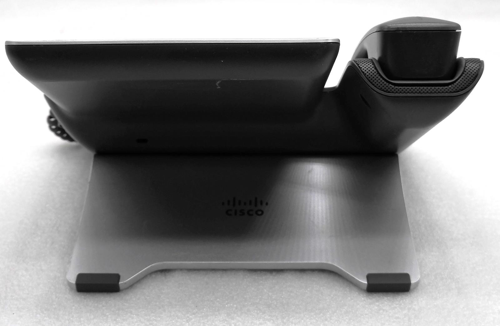 CISCO CP-8851 CP-8851-K9 5-LINE UC DESKTOP BUSINESS PHONE