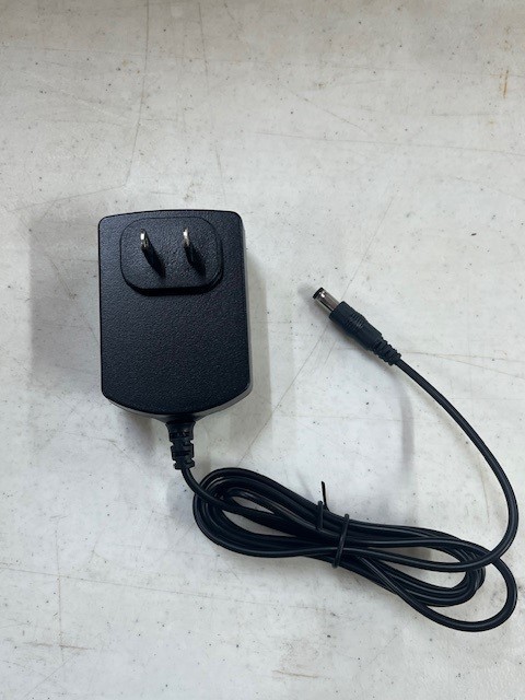 83 Total – Polycom power supply VVX 300,310,311,400,410,411 – 48 V .31A