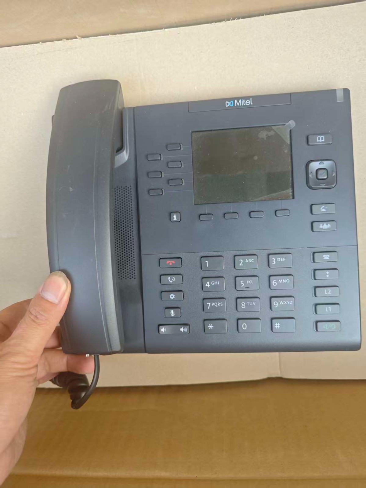 Mitel 6867i IP Phone Color Display Gigabit VoIP Business Telephone Base Used