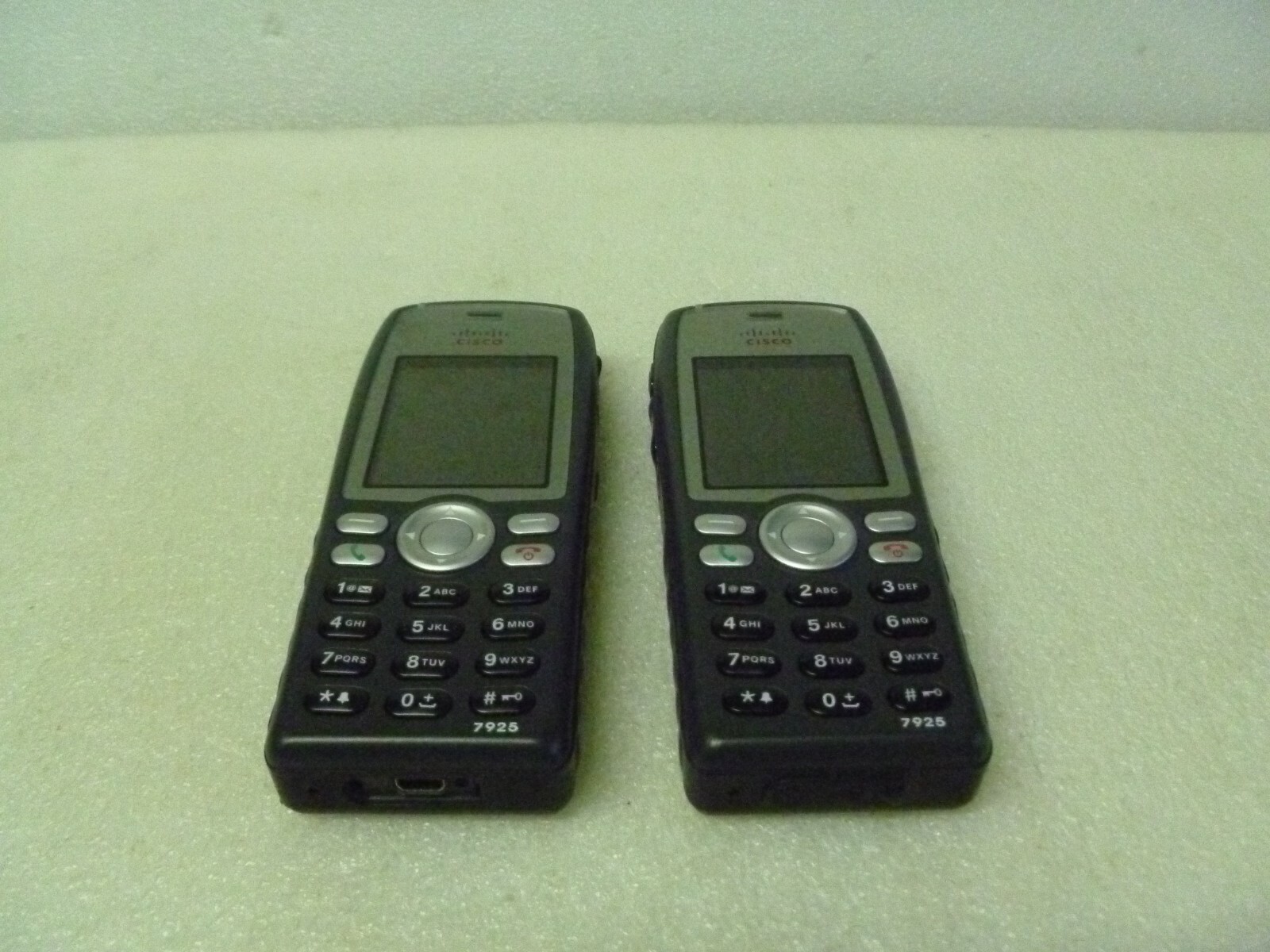 LOT OF 2 Cisco 7925G Wireless IP Phones CP-7925G-A-K9