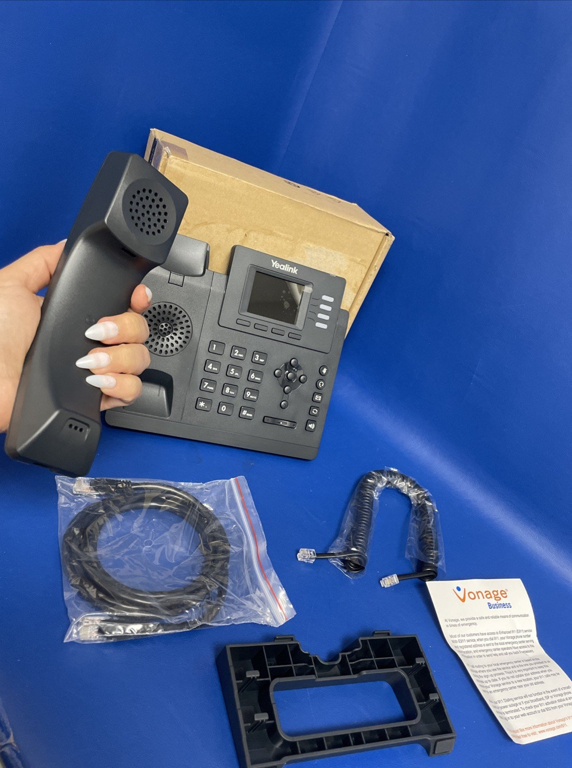 Yealink SIP-T33G Classic IP Phone 4VoIP Accounts