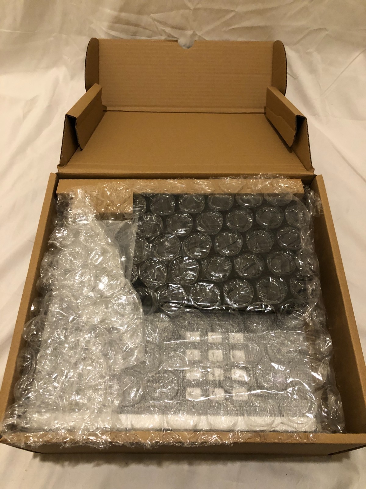 Yealink SIP-T57W Enhanced IP Phone (YEA-SIP-T57W) – NIB