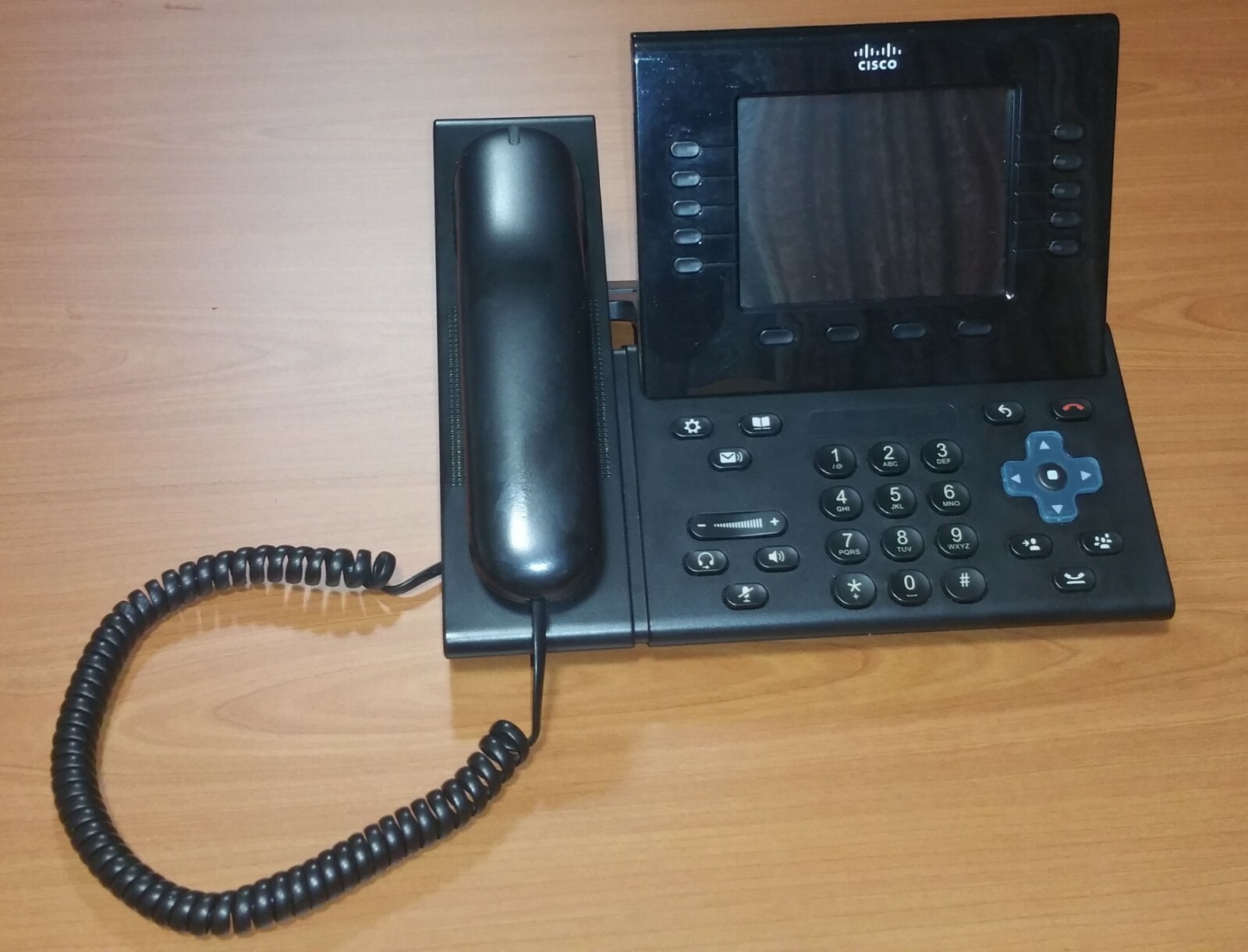 Cisco CP-8961 IP system telephone SIP system telephone black with stand