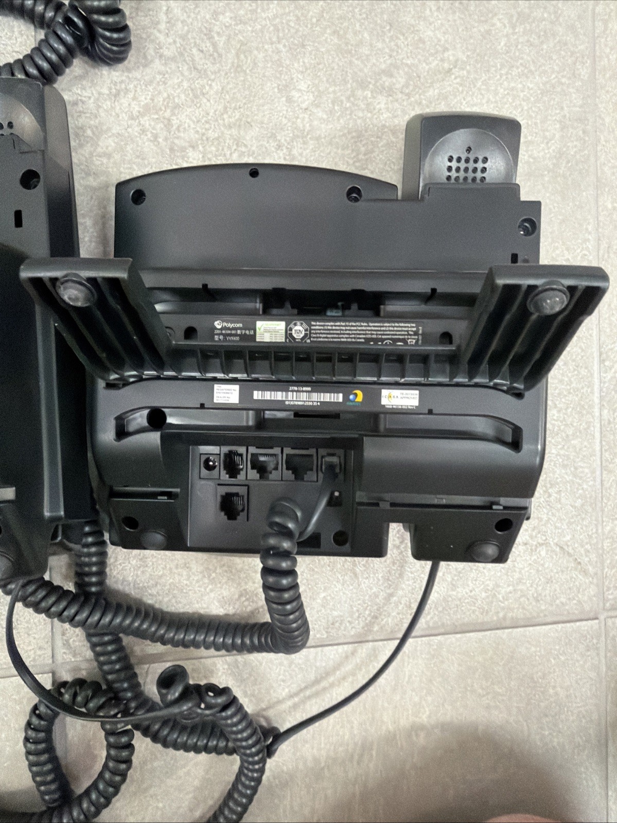 11 Polycom VVX 400 IP Business PoE Telephone 12 lines Voicemail 2200-46157-025