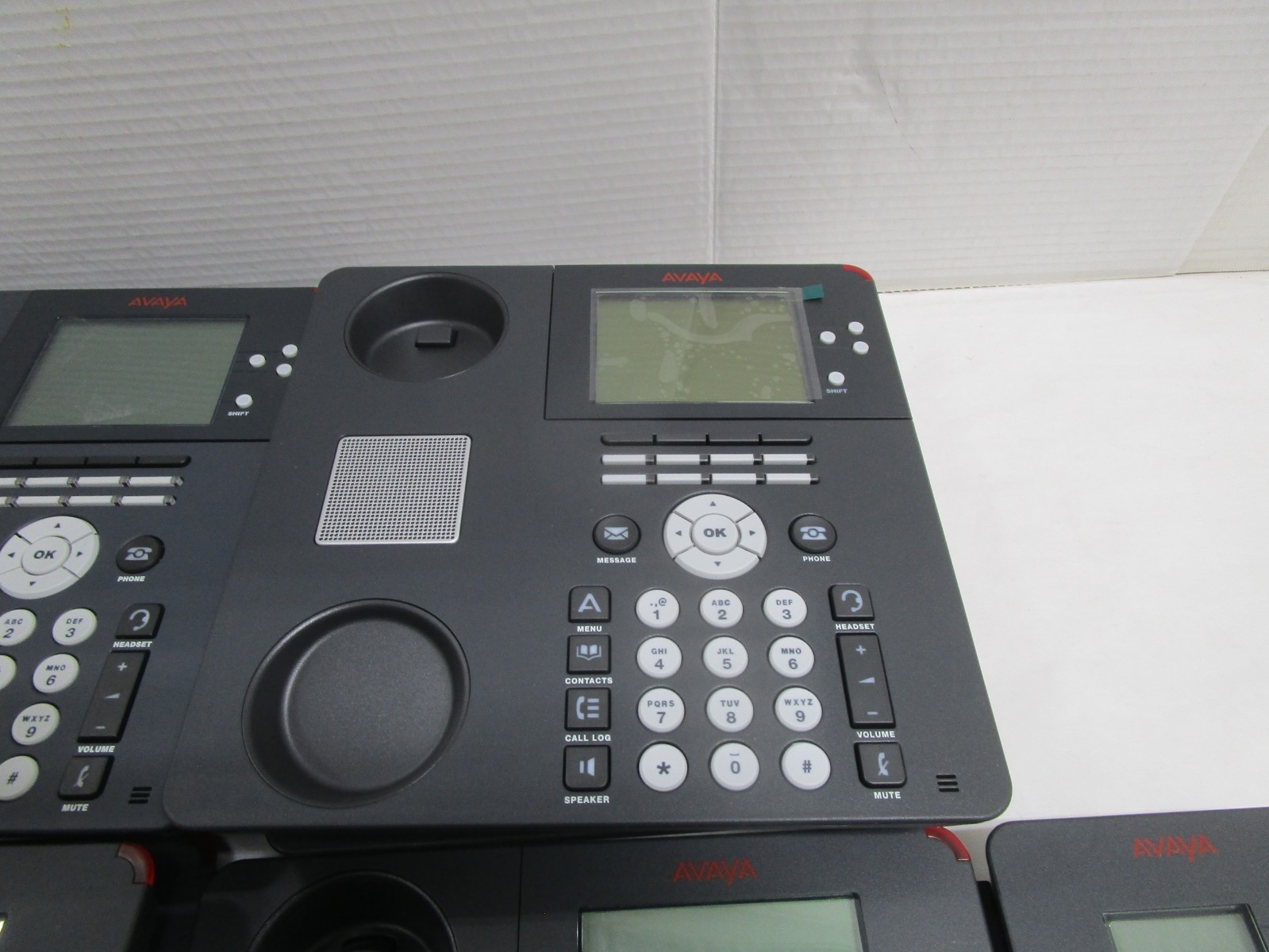 AVAYA 9650 VoIP Telephone PoE Office Deskphone BASE ONLY 700383938 LOT OF 11