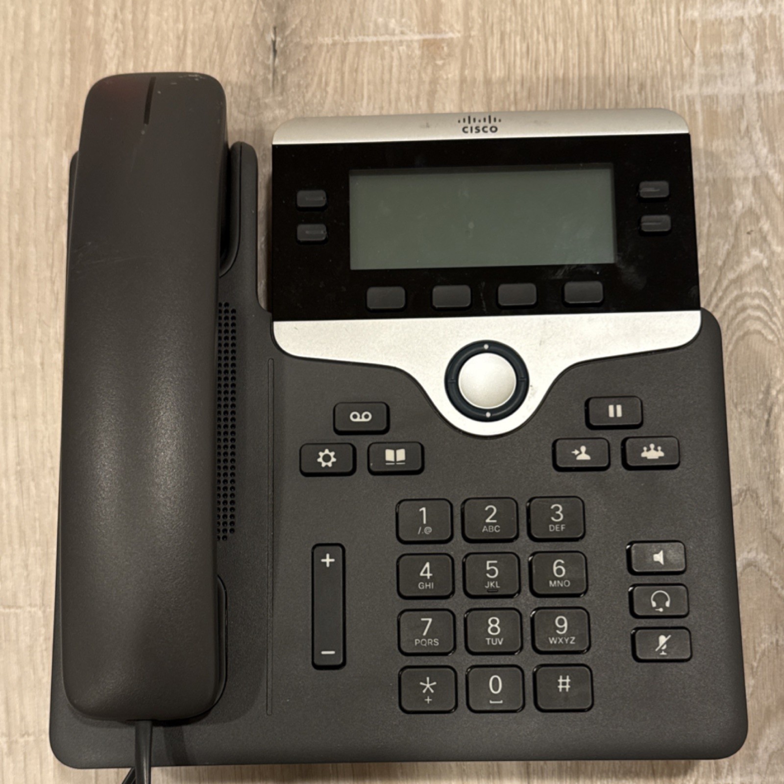 Lot Cisco 7841-3PCC and Polycom VVX400