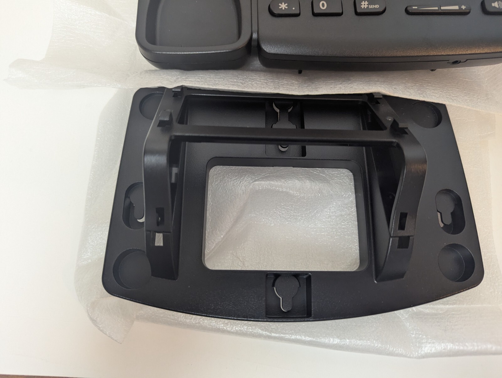 Yealink SIP-T21P E2 Dual-line Entry Level IP Phone Tested