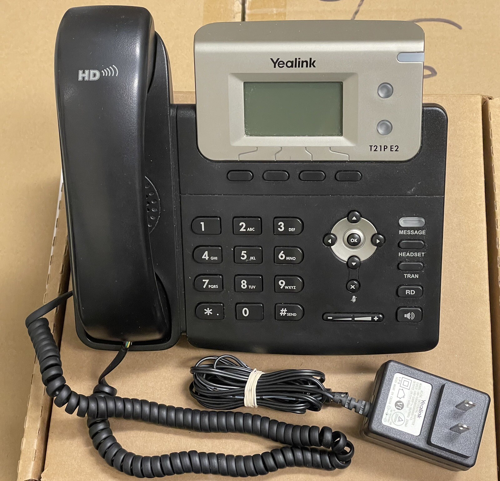 Lot Of 4 Yealink SIP-T21P E2 Dual-line Entry Level IP Phone Black OPEN BOX