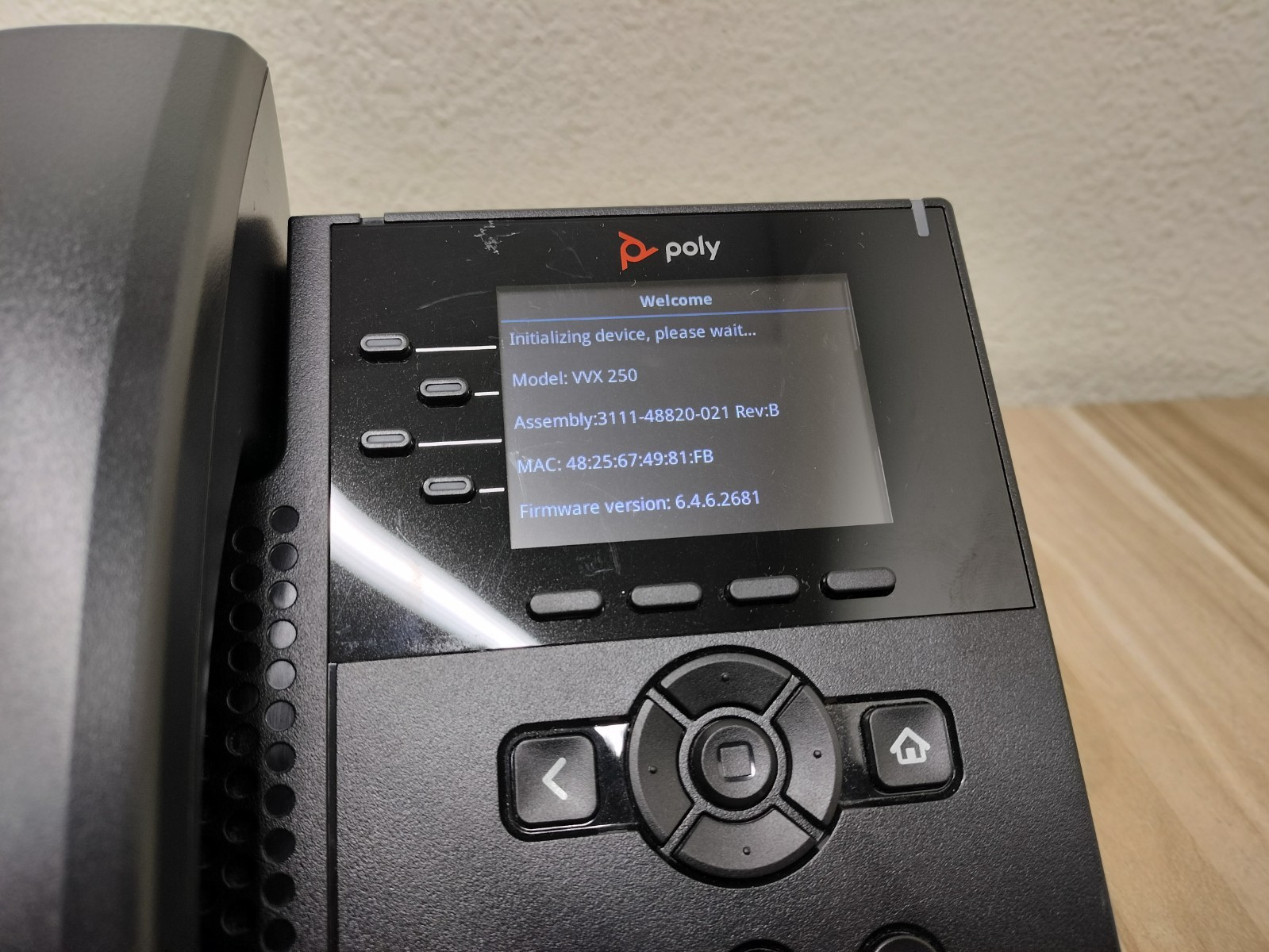Polycom VVX 250 4-Line Desktop Business IP Phone 2201-48820-121 Gigabit SIP VoIP