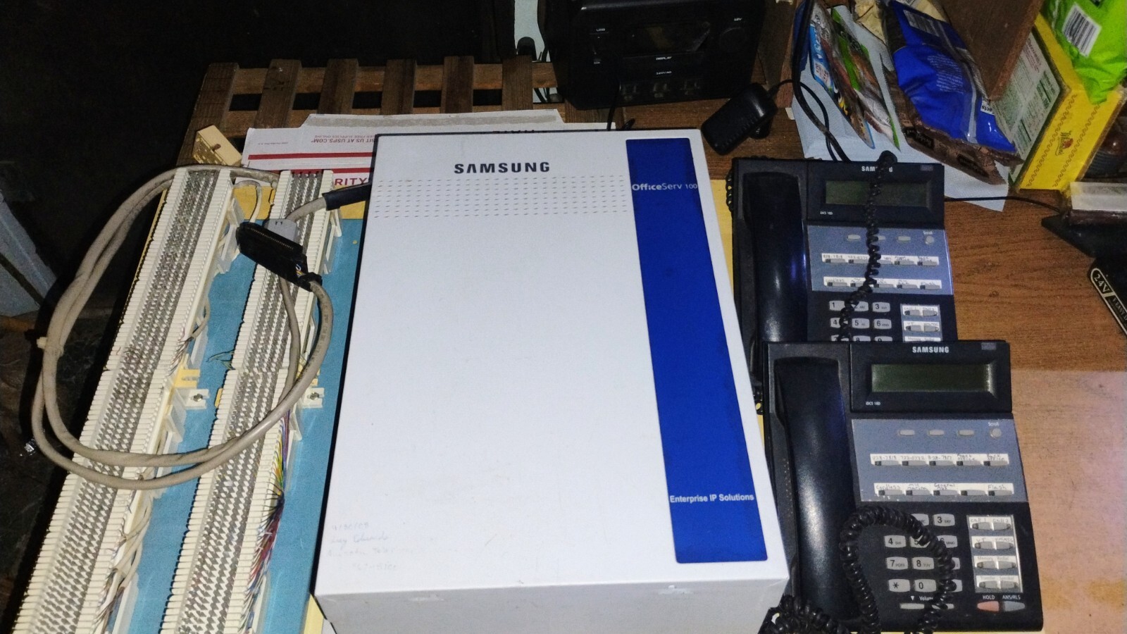 Samsung OfficeServe 100 Phone System w Cabinet Phones Board Outlets