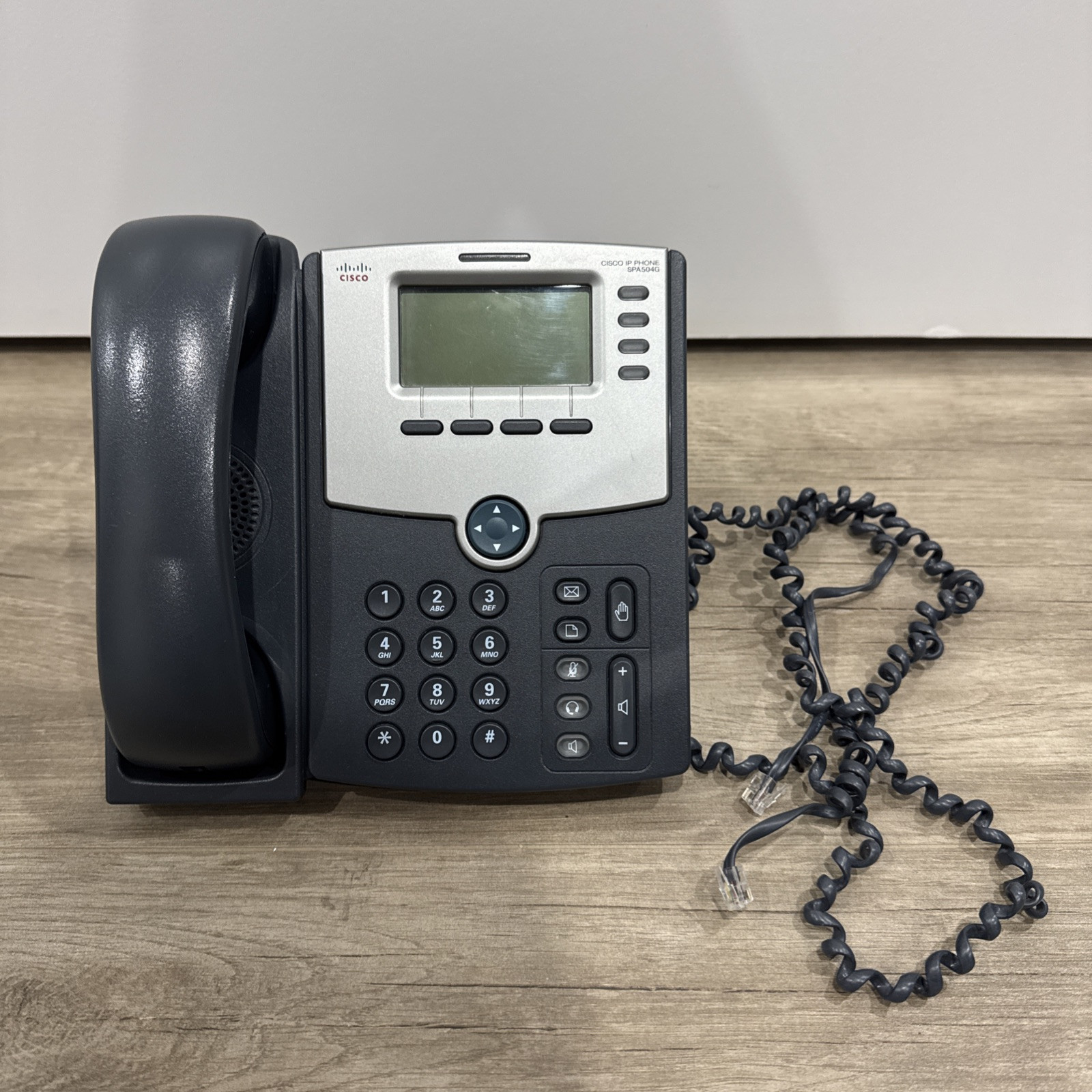 Cisco IP Phone SPA504G 4-Line IP Phone with Display recommend getting a new cord