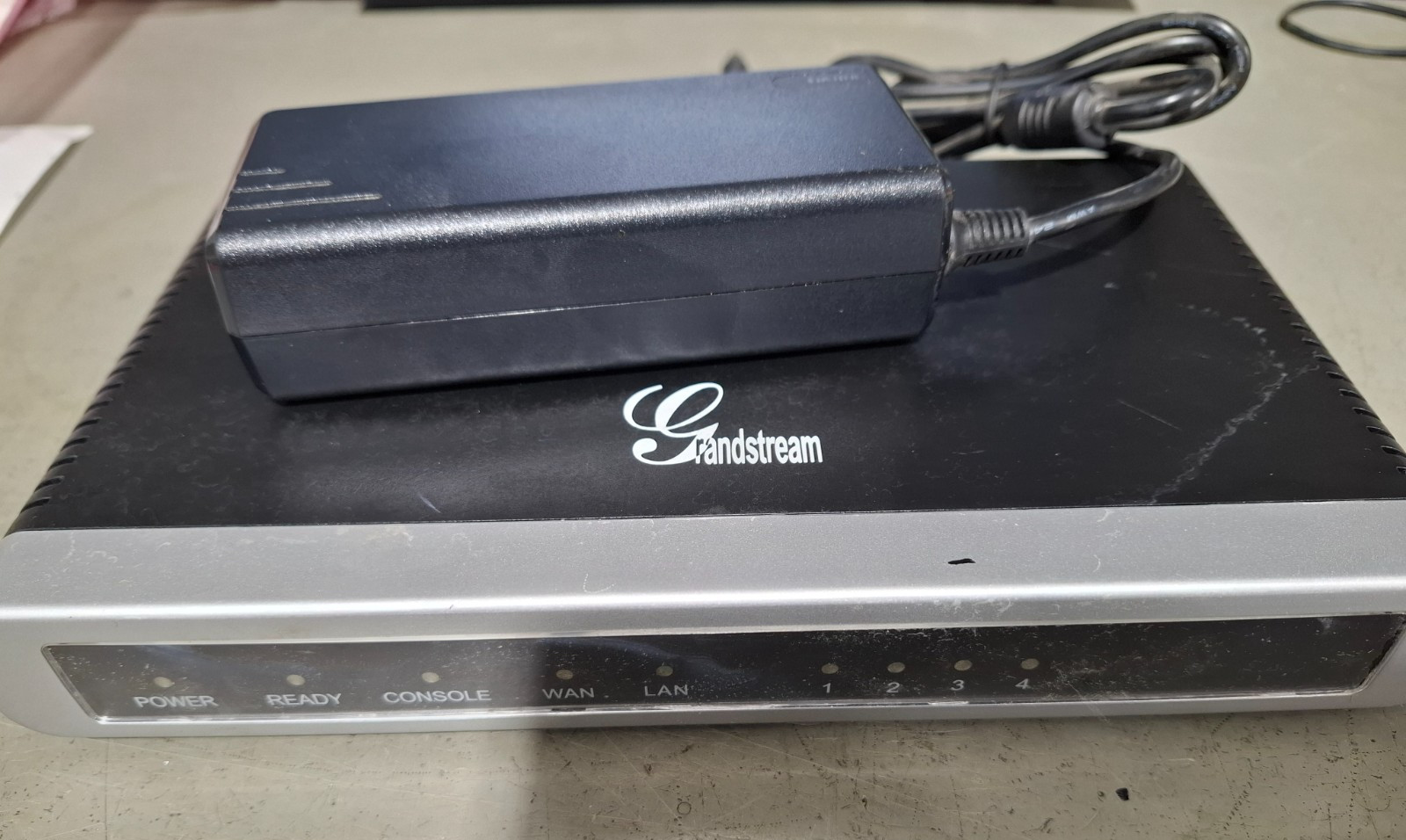 GrandStream GXW4004 4 FXS VoIP Gateway with/ PSU