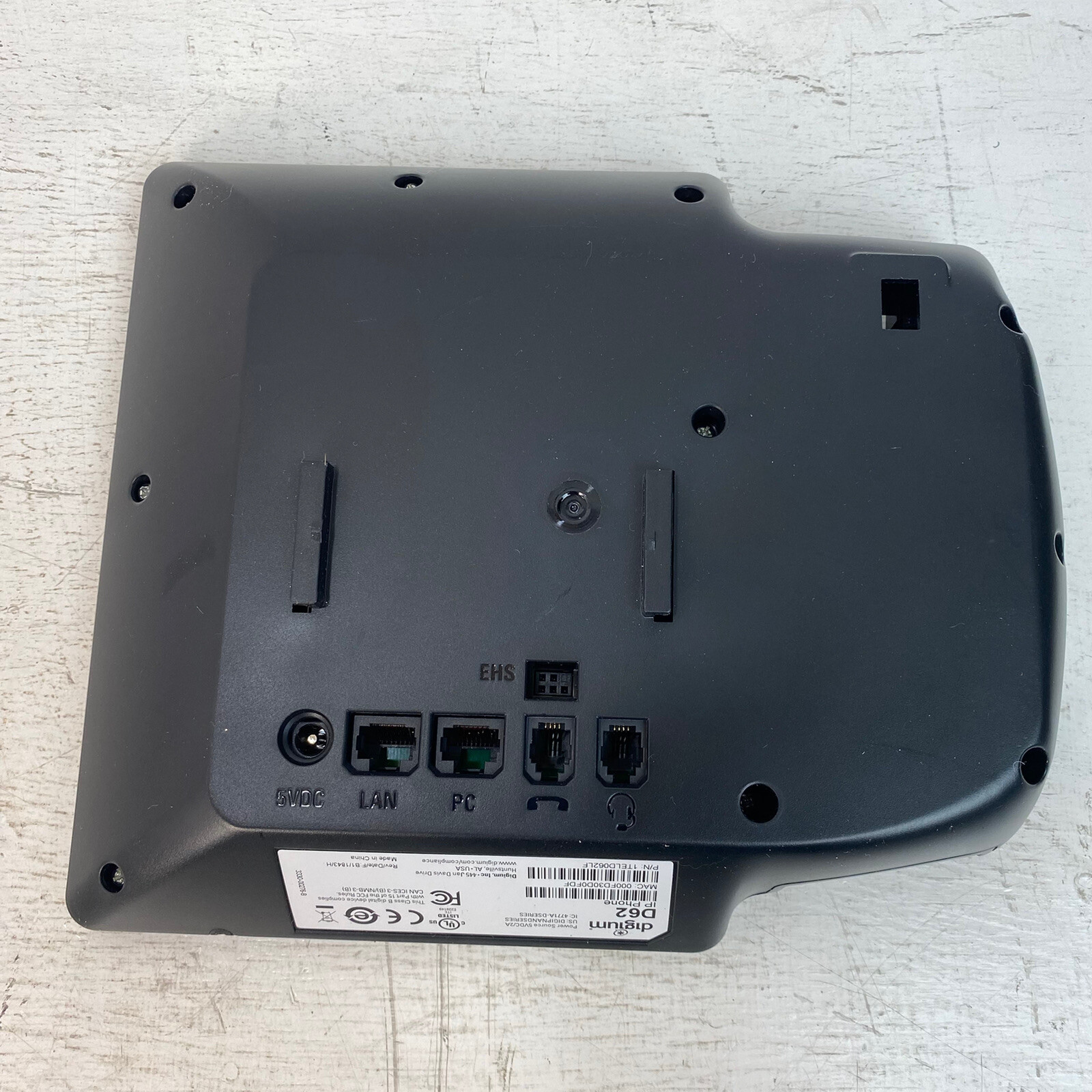 Digium D62 Gigabit IP Phone (1TELD062LF) – Main Unit Only, No cord, No Handset.