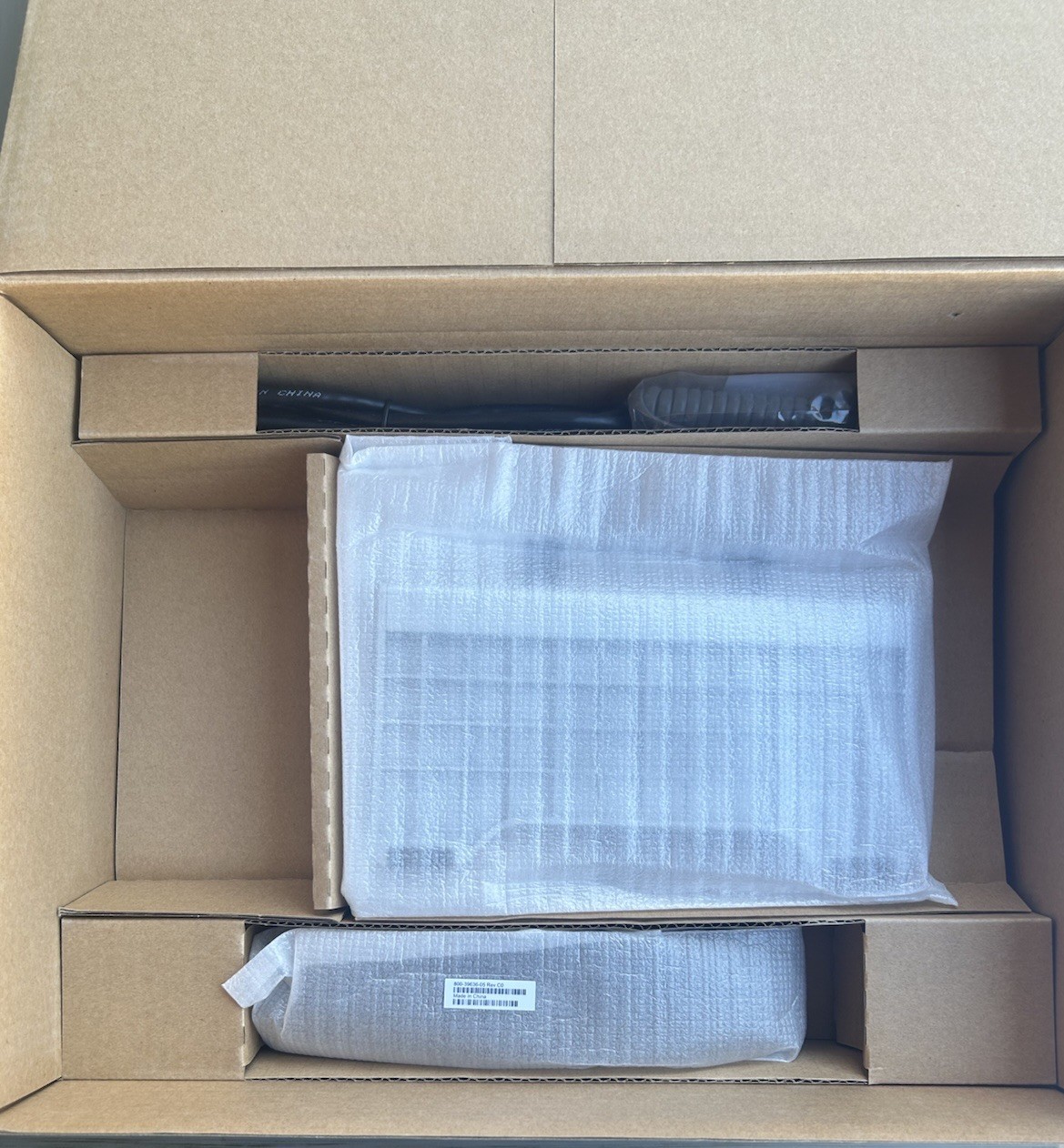 New Open Box Cisco CP-8851 Wall Mountable IP Phone With Cords and Handset