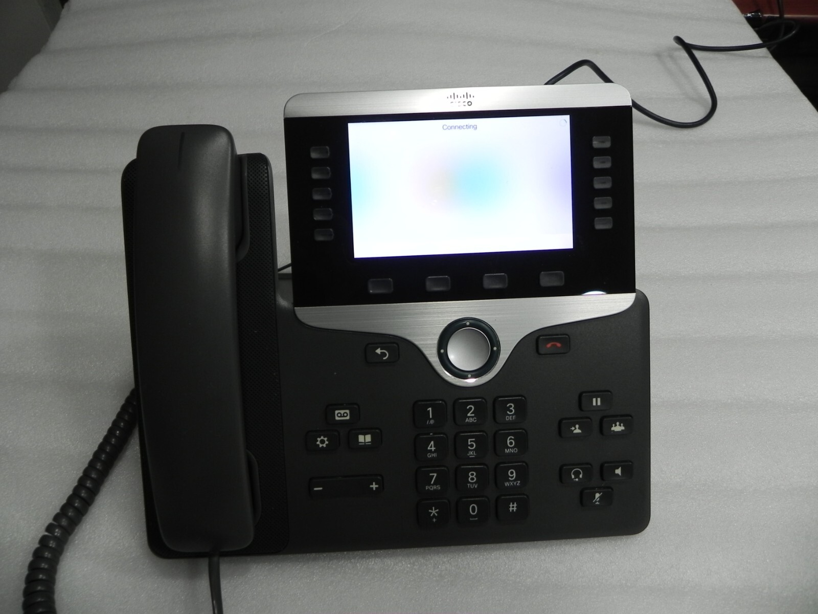 Cisco CP-8841 IP Phone VOIP with stands CP-8841-K9 V02 color screen