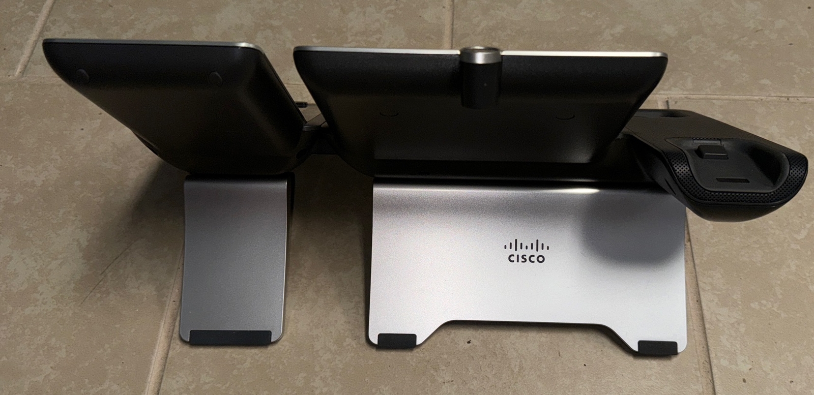 Cisco IP UC Phones 8865 w/ 8800 Key Expansion Module, Blue Tooth & Video Camera