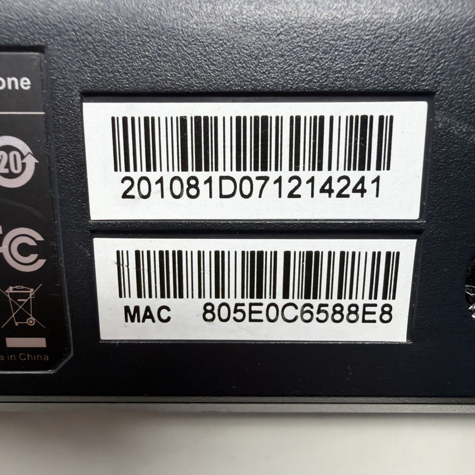 Yealink SIP-T46U Gigabit IP Business Phone 16 VoIP HD Mic PoE Bluetooth 4.3″ LCD