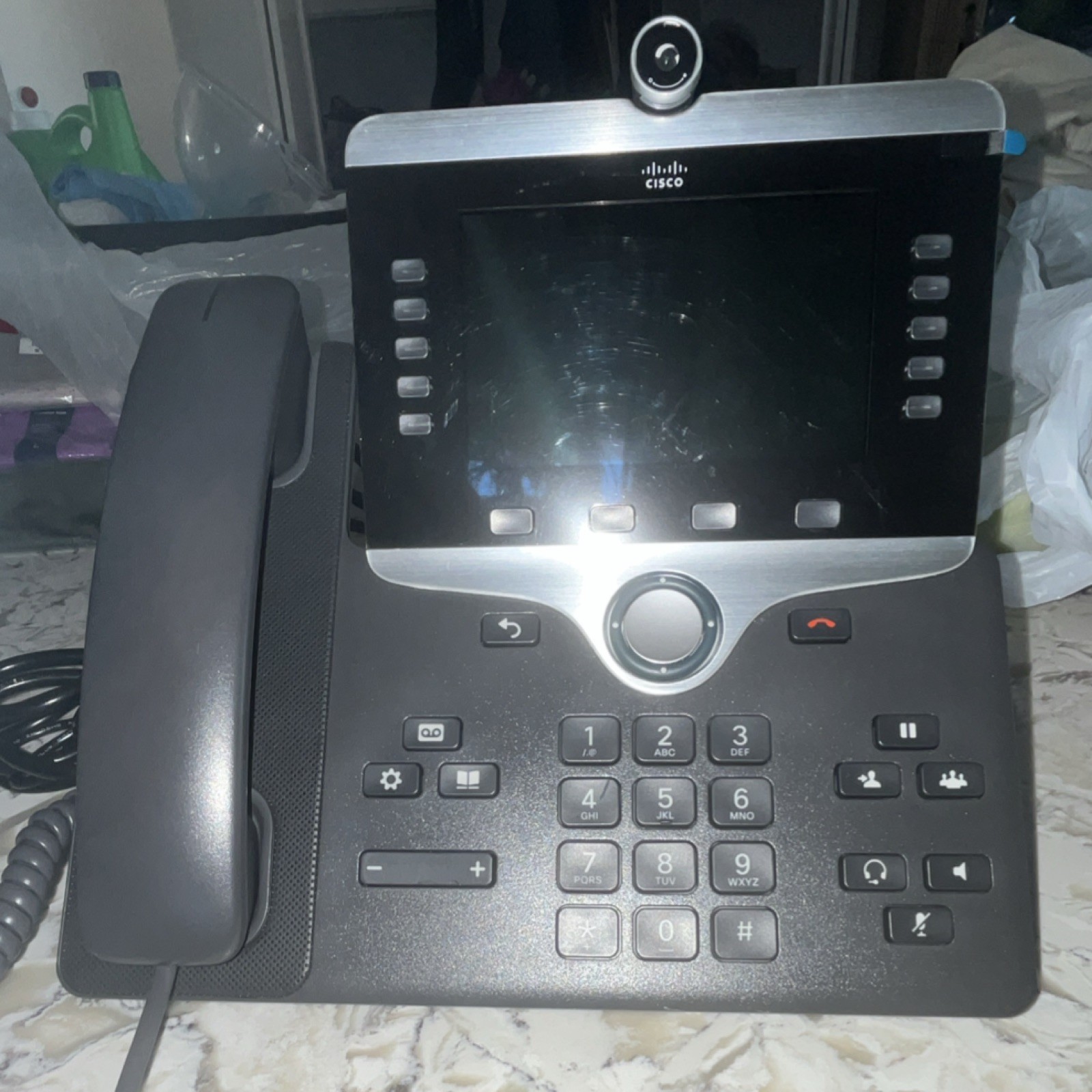 Cisco 8865 IP Phone Video Camera Display 5 Lines Speakerphone PoE Wideband Audio