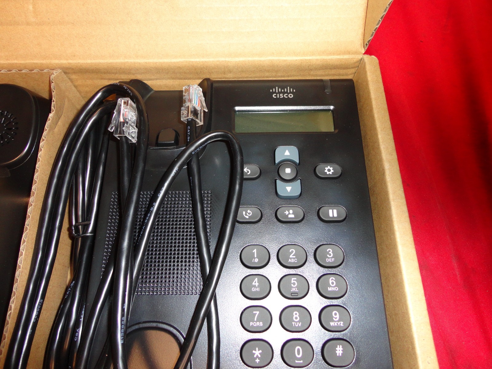 Cisco CP-3905 Unified SIP Phone *NEW* NO HAND SET CORD