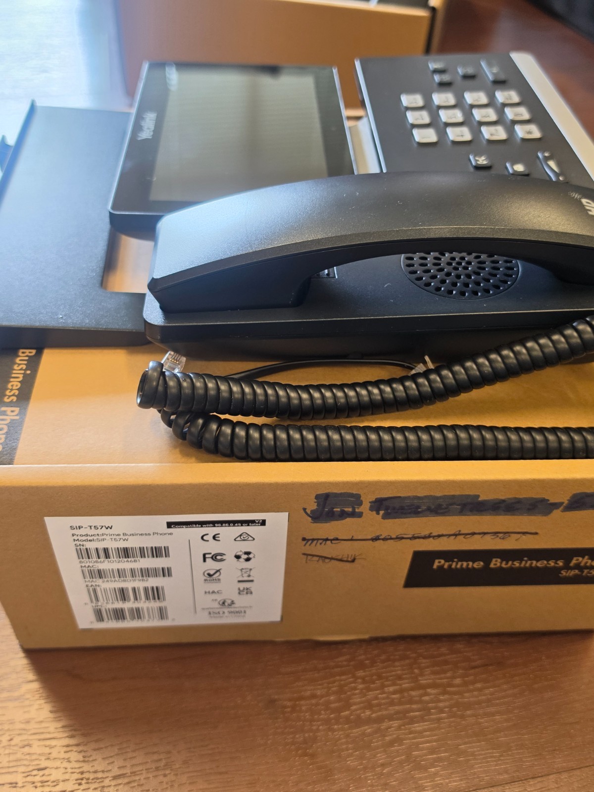 Yealink T57W Prime Business 7″ Touch LCD Disply SIP IP Phone Used in Box