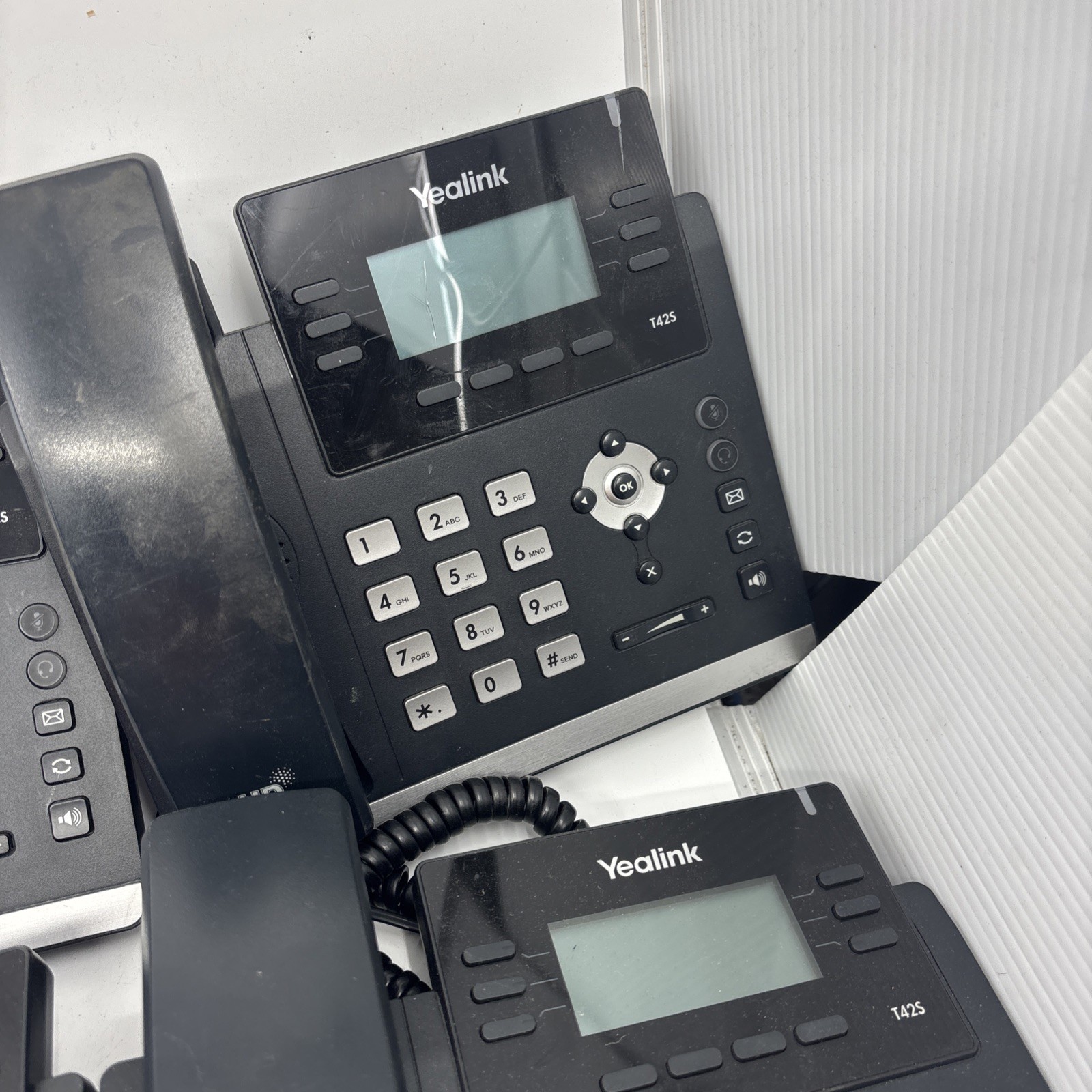 Lot 7 Yealink SIP-T42S 12 Line IP Phone As Is Untested No Power Cord See Photos