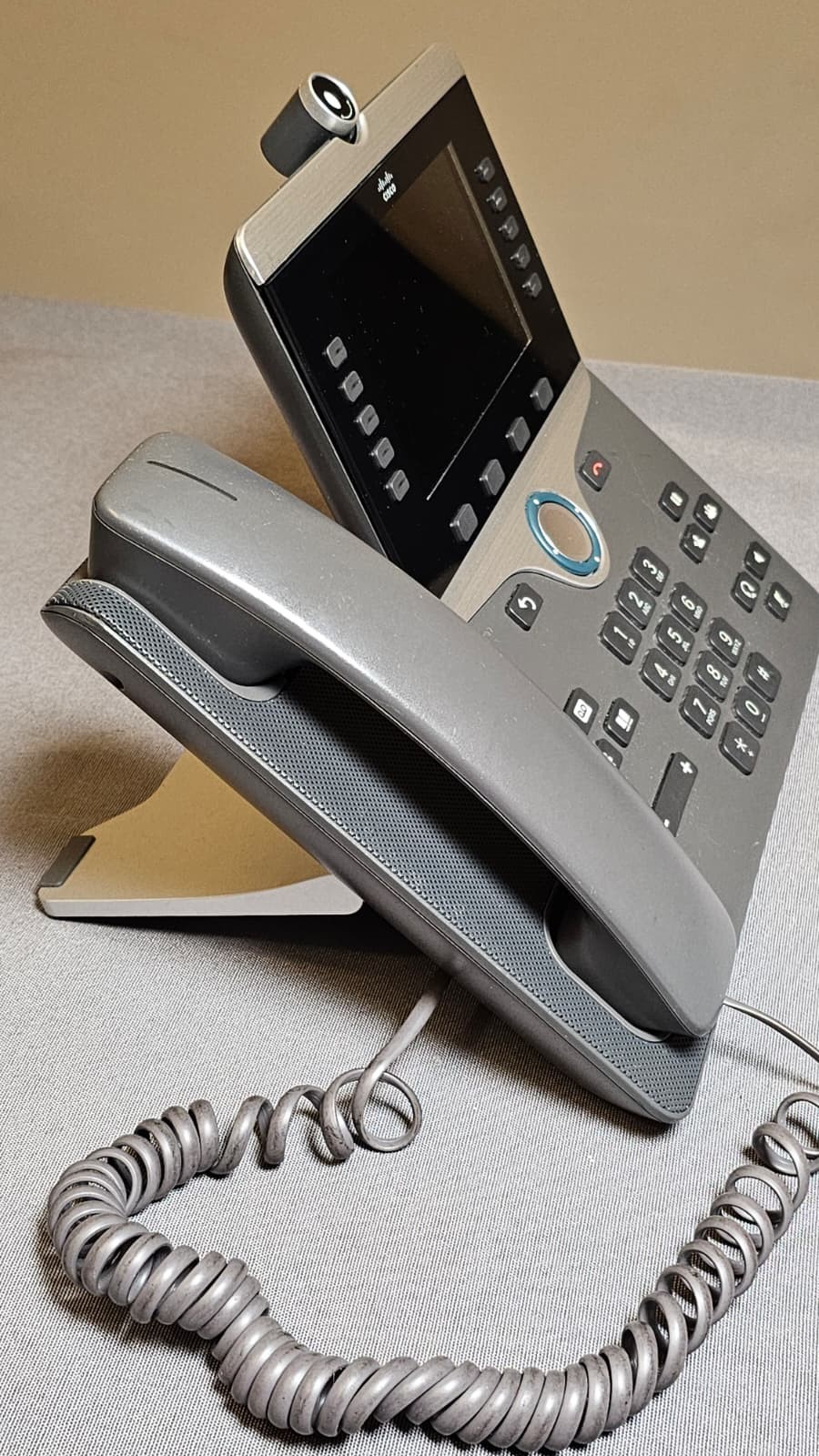 NEW Cisco CP-8845 5-Line VoIP IP Video Business Office Phone w/ Camera