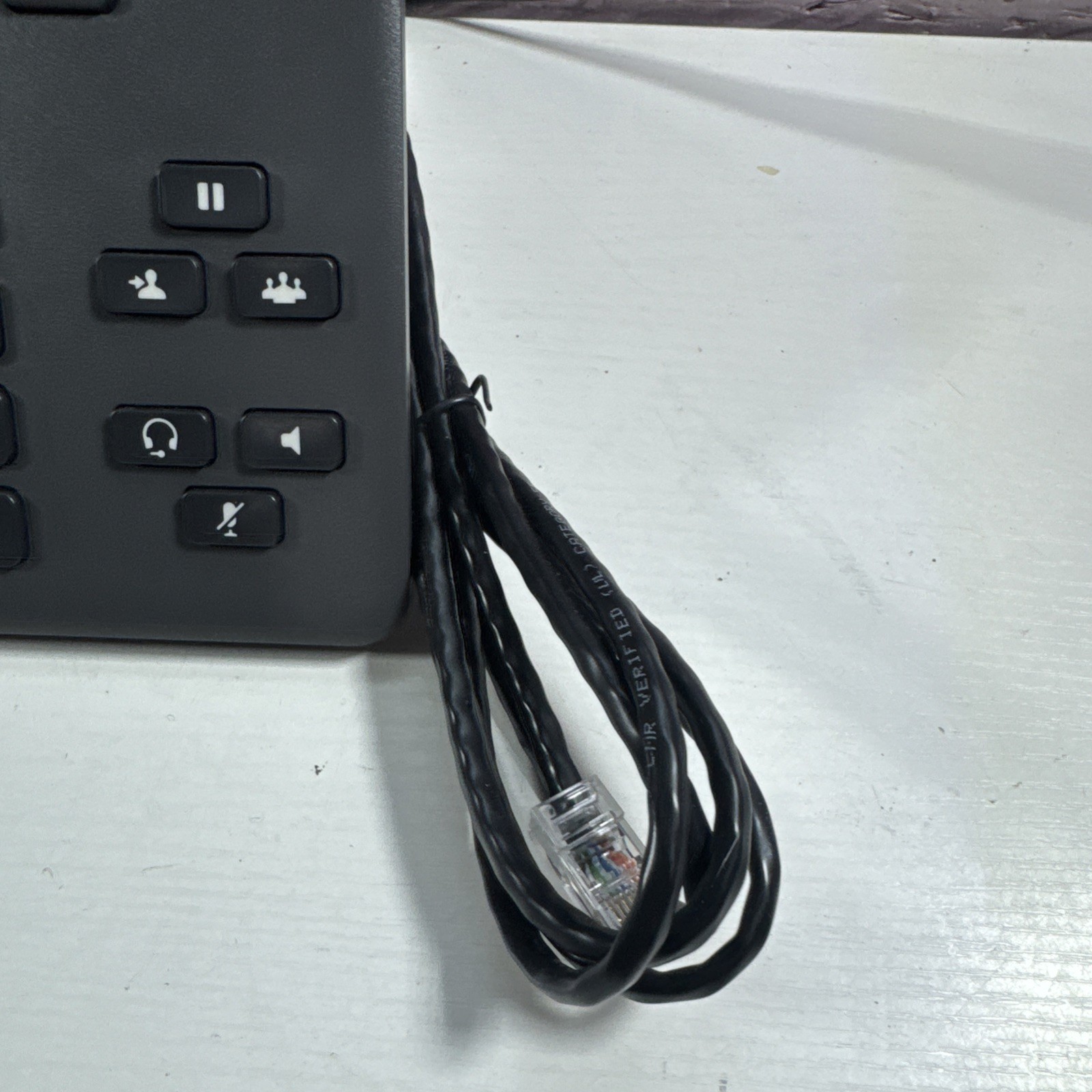 Cisco CP-8811 UC IP Phone Charcoal 68-6055-02 with Handset, Stand and Cables
