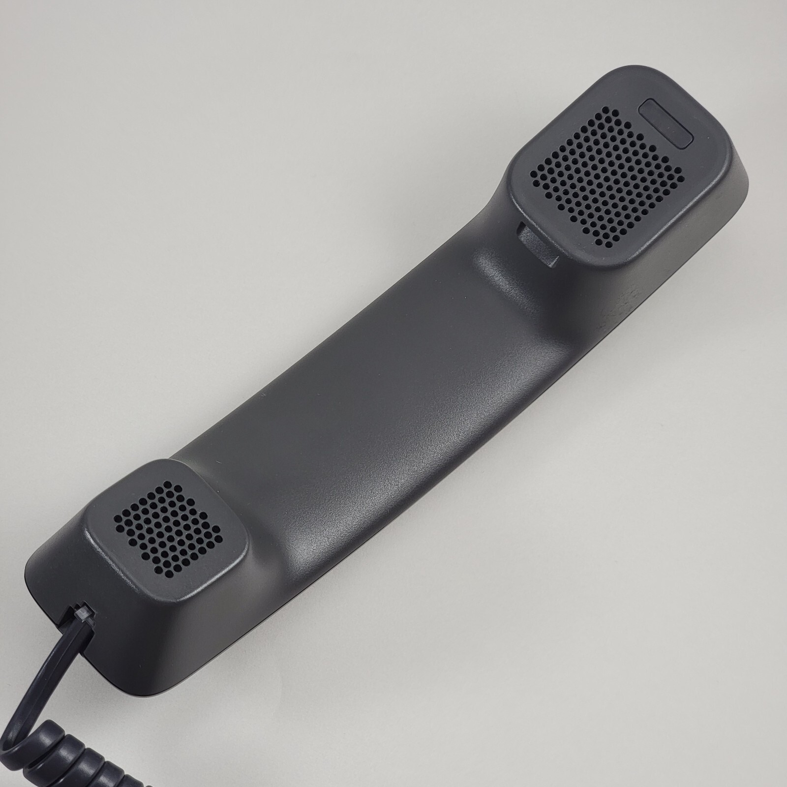 Cisco CP-7861 16-Line IP Desk Phone VoIP – Used – POE Powered Line Not Included