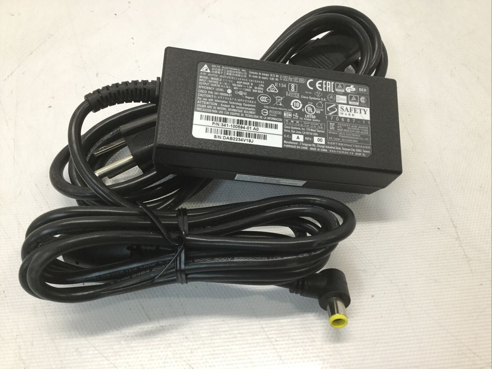 Genuine Delta ADP-50GR B 48V 1A 50W AC/DC adapter