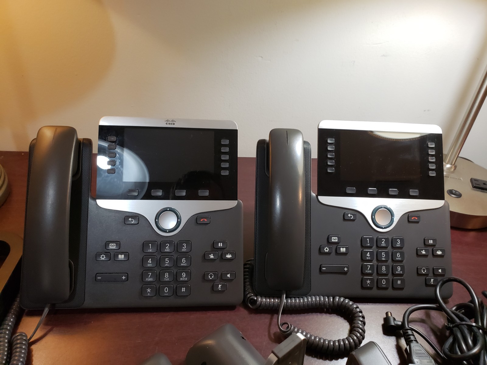 Lot of 3 Cisco 8841 VOIP IP Phone Model CP-8841-3PW-NA-K9